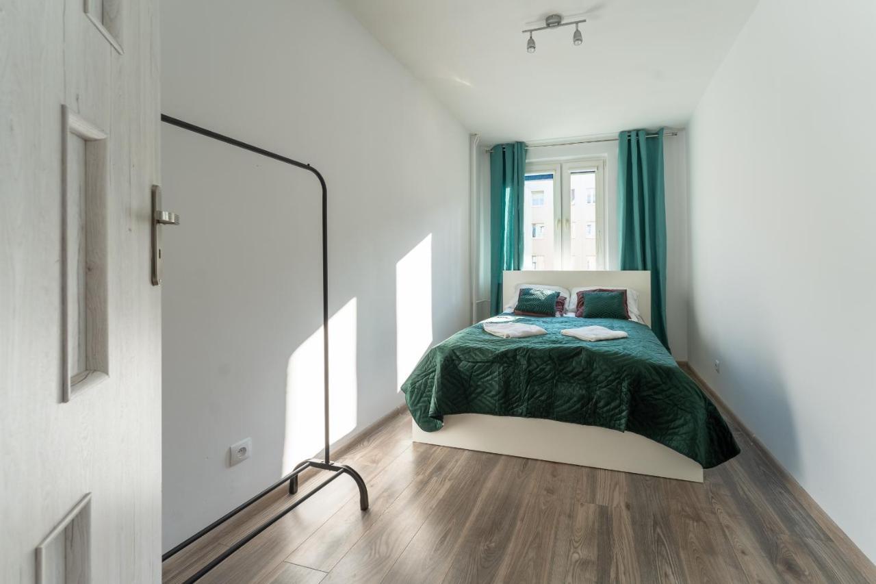 Tanie Spanie Skowronek - Pet Friendly - Przytulny 4 Osobowy - Space Apart Jelenia Gora Dış mekan fotoğraf